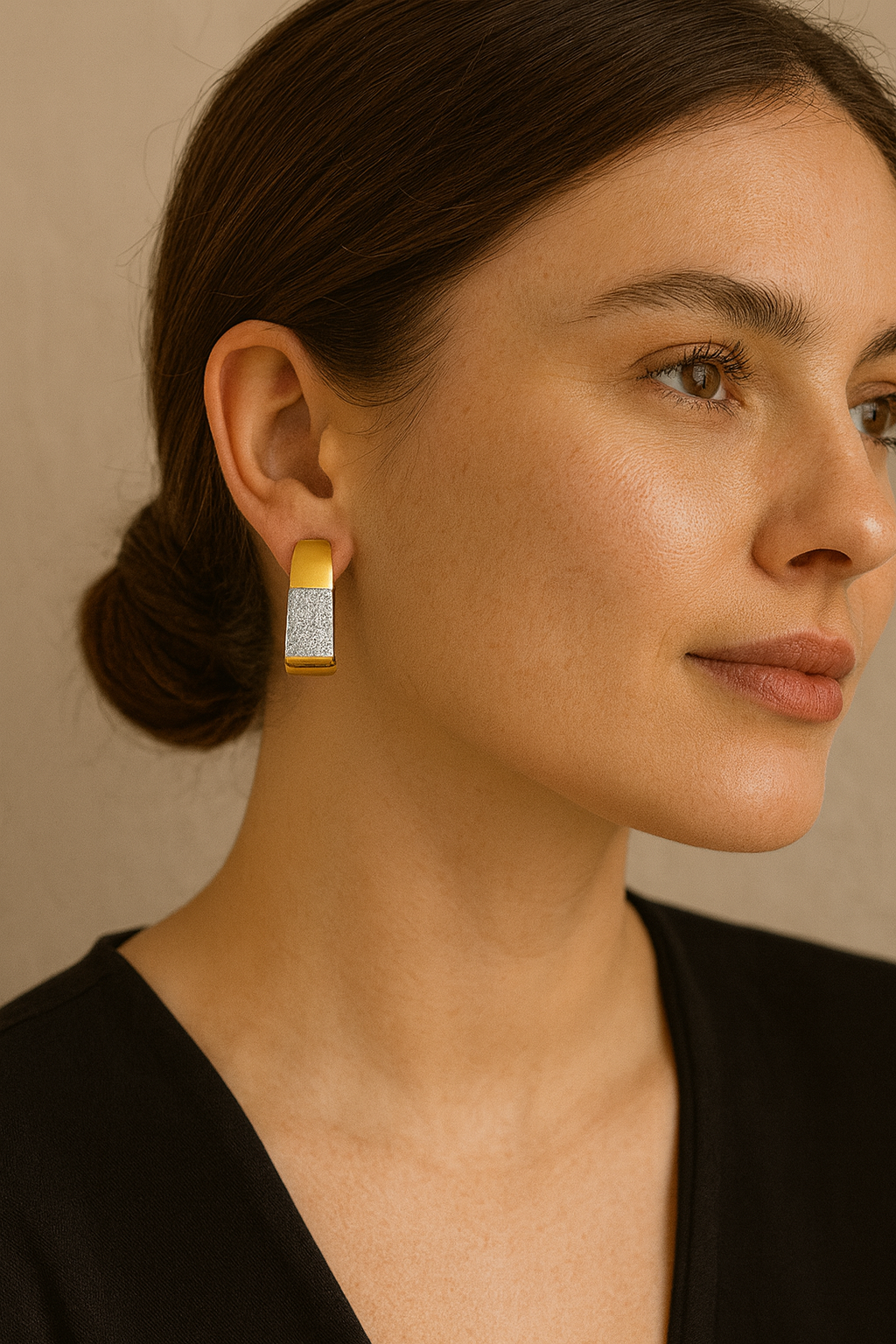 How to Style Solid Gold & Sterling Silver Earrings: Mixed-Metal Glow for Every Day