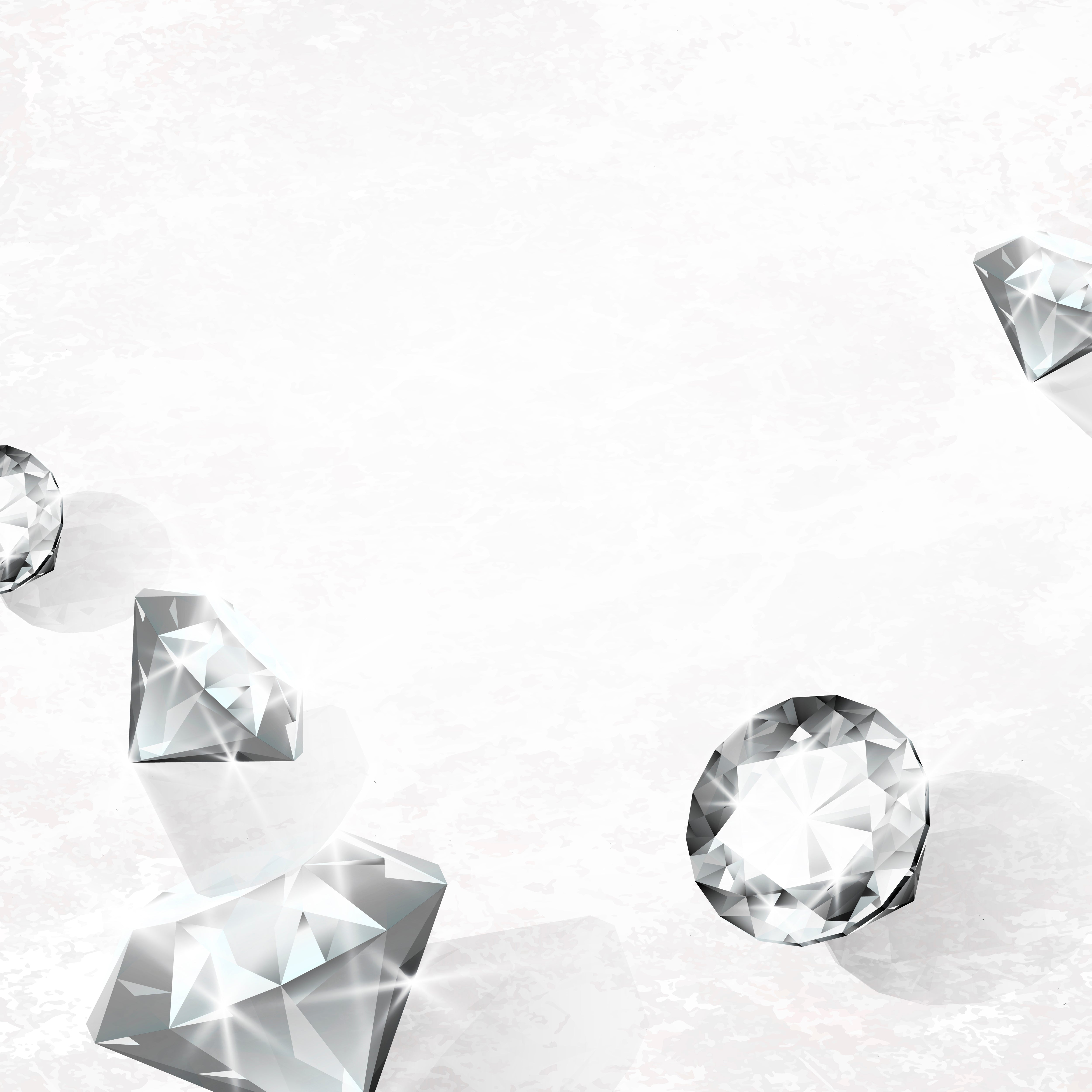 Moissanite vs Diamond: Key Differences You Should Know | Olivia Star
