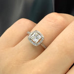 Luxury Square Moissanite Ring - Modern Elegance with a Radiant Cut Stone