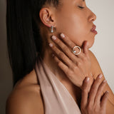 Pendientes de moissanita para mujer | Plata de ley 925 con baño de oro de 18 quilates | Diseño conmovedor