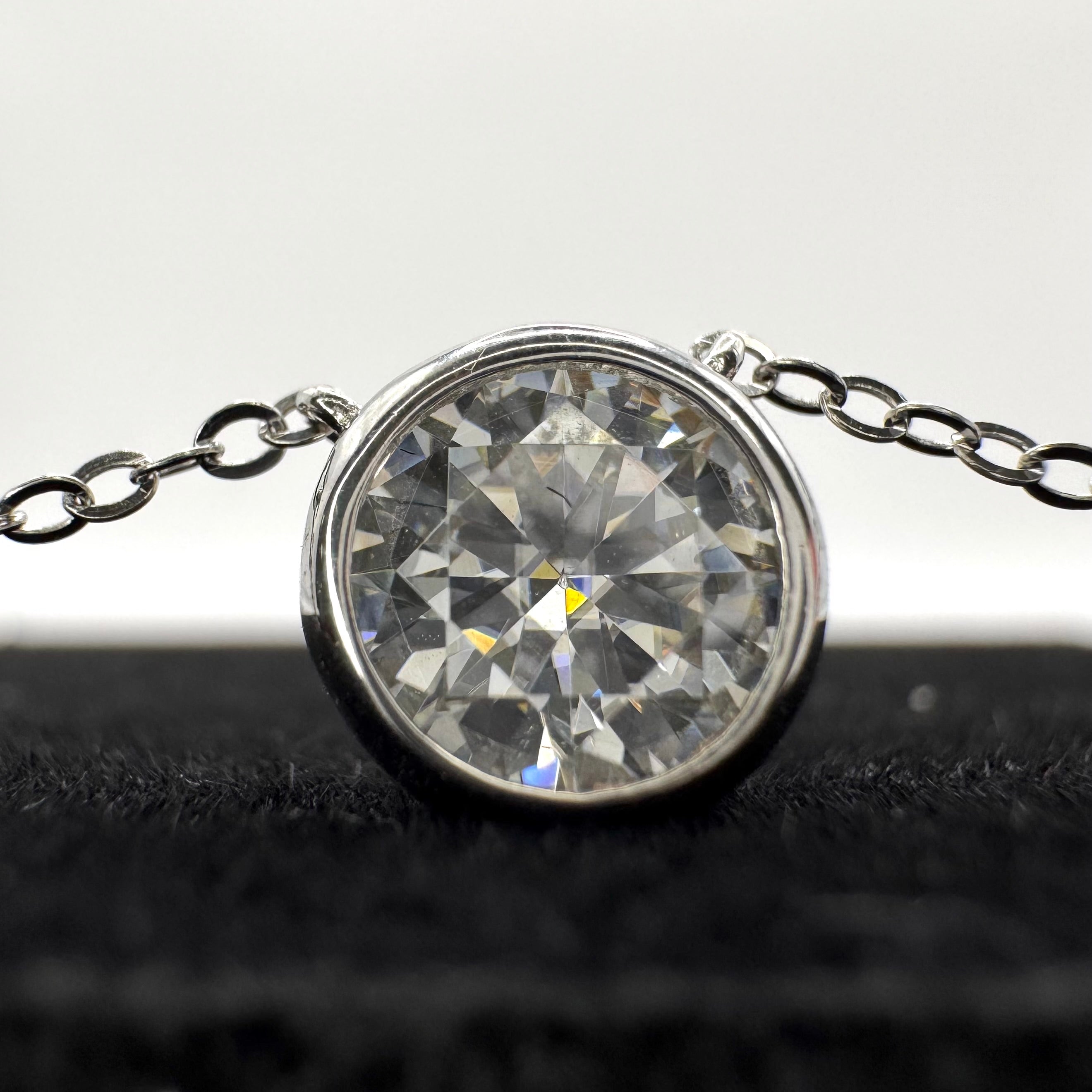 Elegant Moissanite Necklace - Crystal Symphony Design with Radiant Sparkle