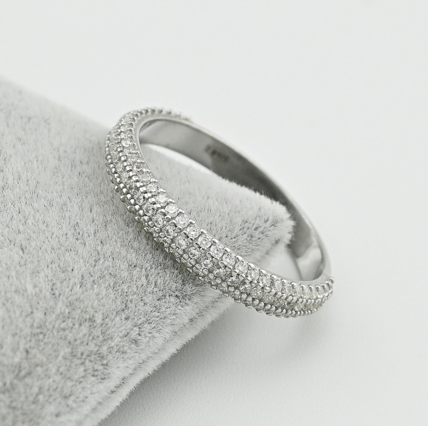 Cubic Zirconia Ring | Slim | Sterling Silver