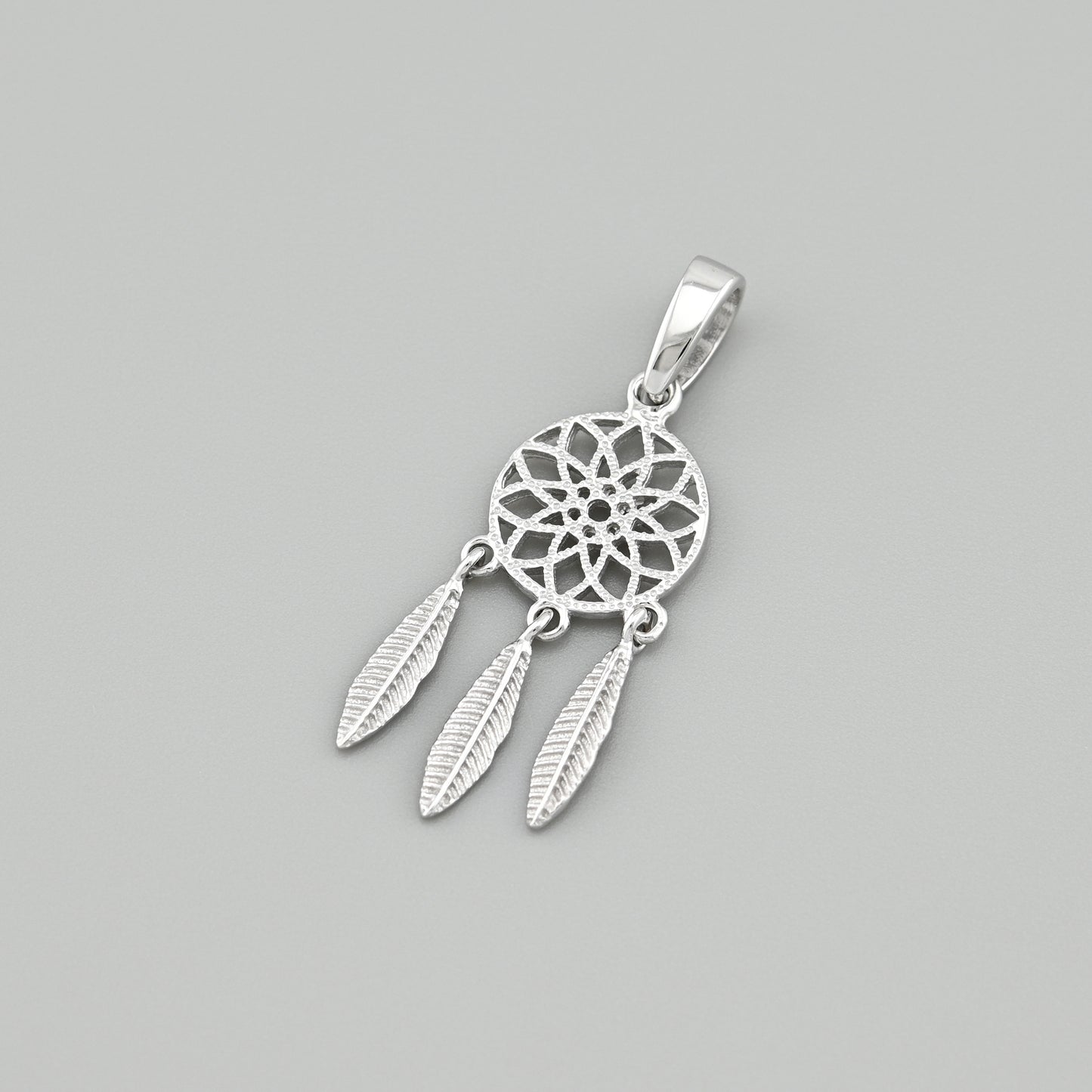 Pendientes de moissanita para mujer | Plata de ley 925 con baño de oro de 18 quilates | Diseño conmovedor