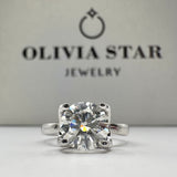 Polished Moissanite Ring - Luxury Design with a Sophisticated Center Stone