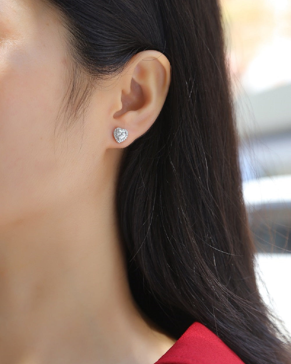 Elegant Moissanite Heart Earrings - Timeless Studs with Radiant Shine