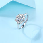 Luxury Moissanite Ring - Floral-Inspired Starry Design with Brilliant Shine