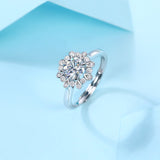 Luxury Moissanite Ring - Floral-Inspired Starry Design with Brilliant Shine