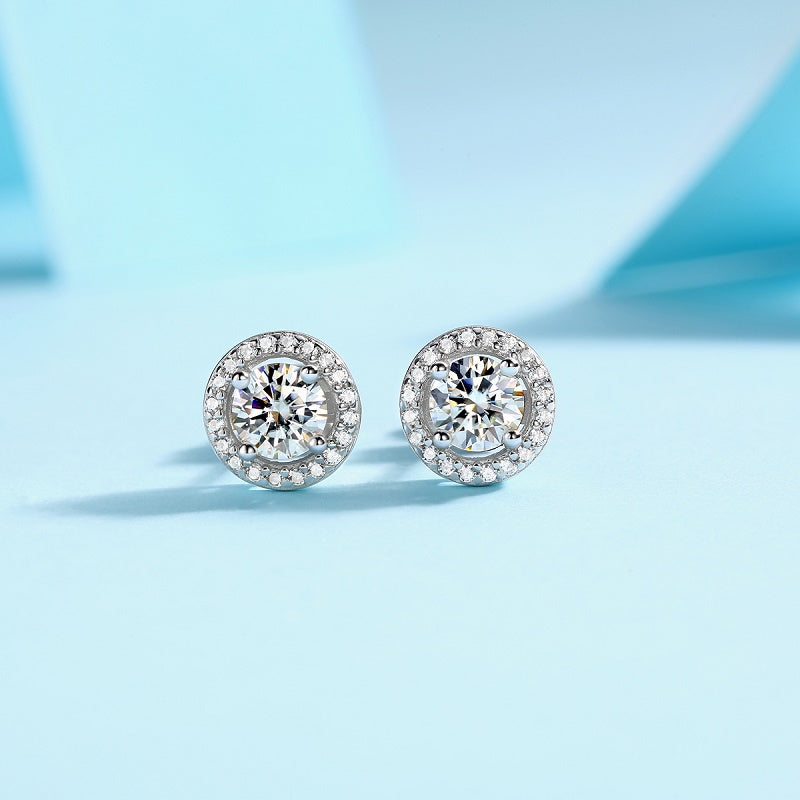 Luxury Moissanite Stud Earrings - Timeless Tale-Inspired Jewelry