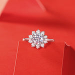 Elegant Moissanite Desire Ring - S925 Sterling Silver with Radiant Sparkle