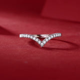 Elegant Moissanite Engagement Ring - Brilliant Cut Diamond in S925 Sterling Silver