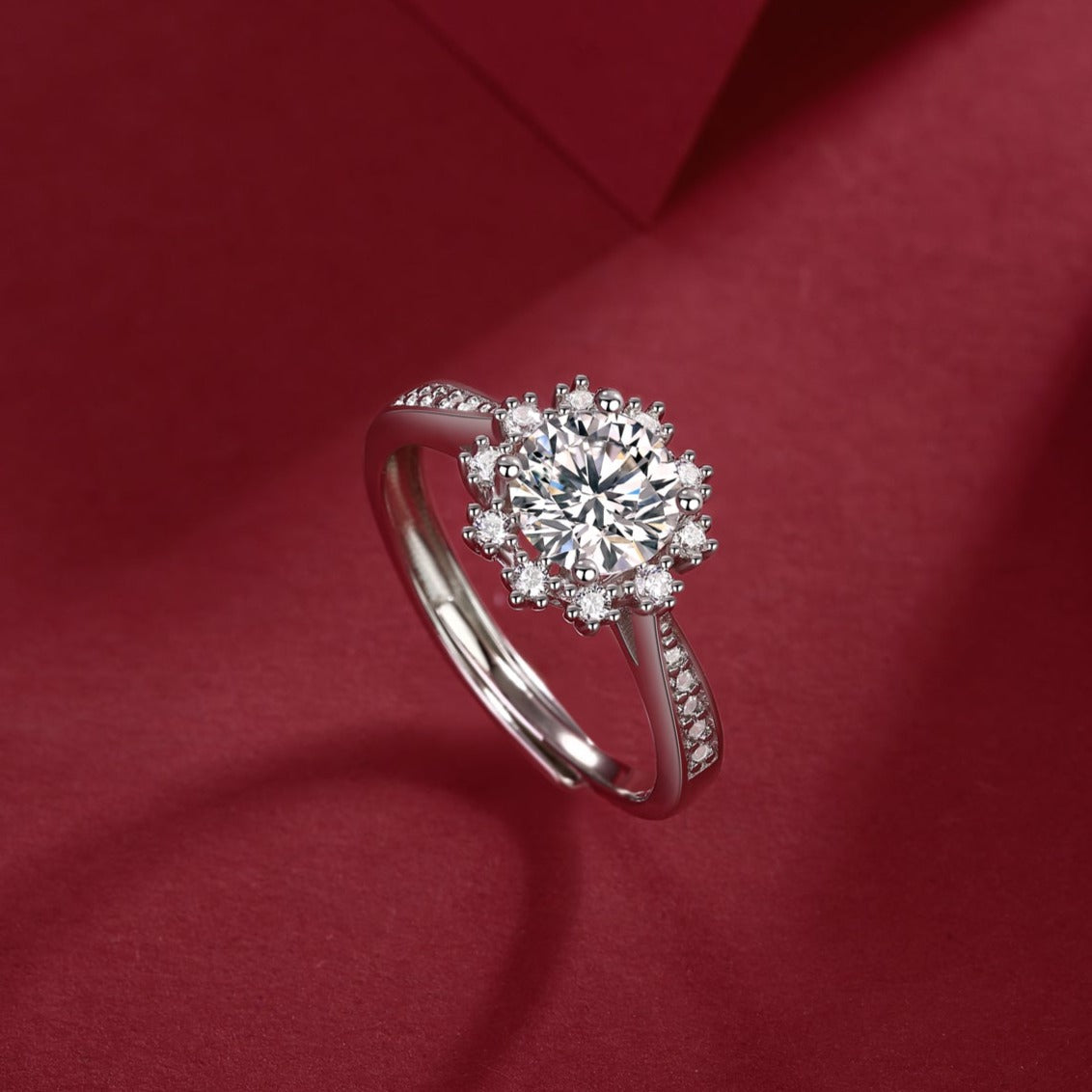 Romantic Snowflake Moissanite Diamond Engagement Ring – Lab-Grown, 18K White Gold Plated Sterling Silver