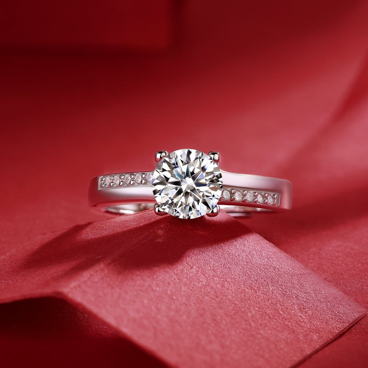 18K White Gold Plated Moissanite Ring – Lab-Grown Diamond, Elegant Well of Wishes Style