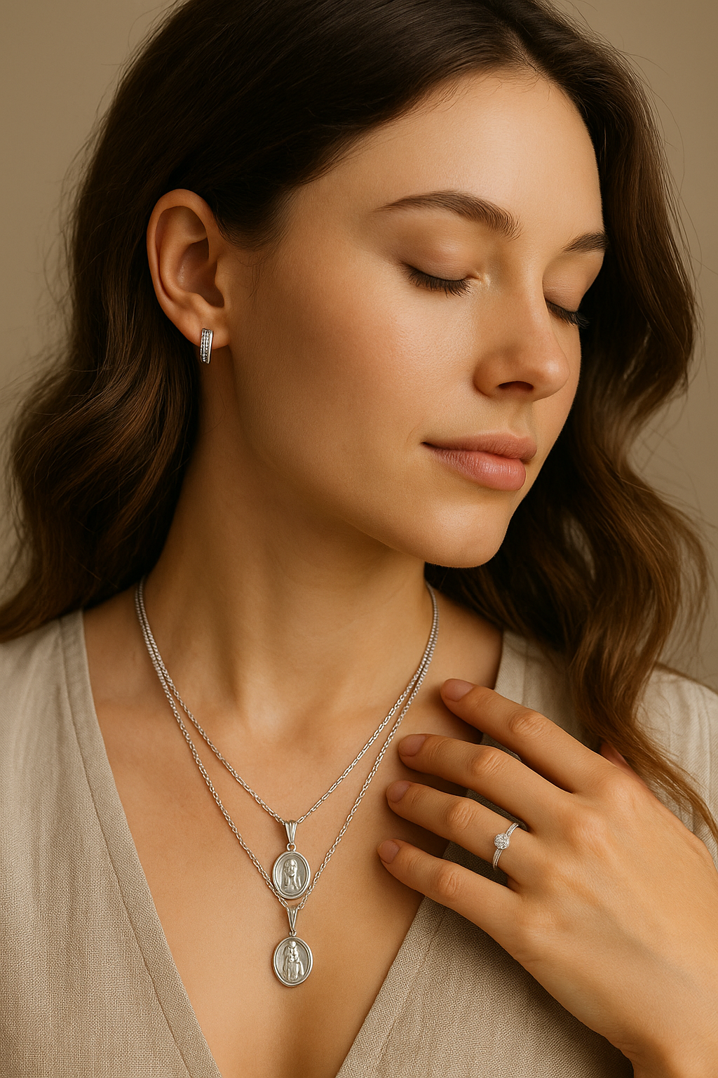 Mixing Trends with Classics: Building a Timeless Jewelry Collection