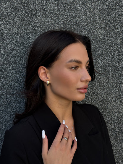 Pendientes de moissanita para mujer | Plata de ley 925 con baño de oro de 18 quilates | Diseño conmovedor