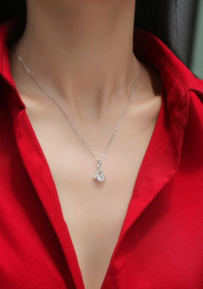 Moissanite Pendant Necklace | Queen | Sterling Silver