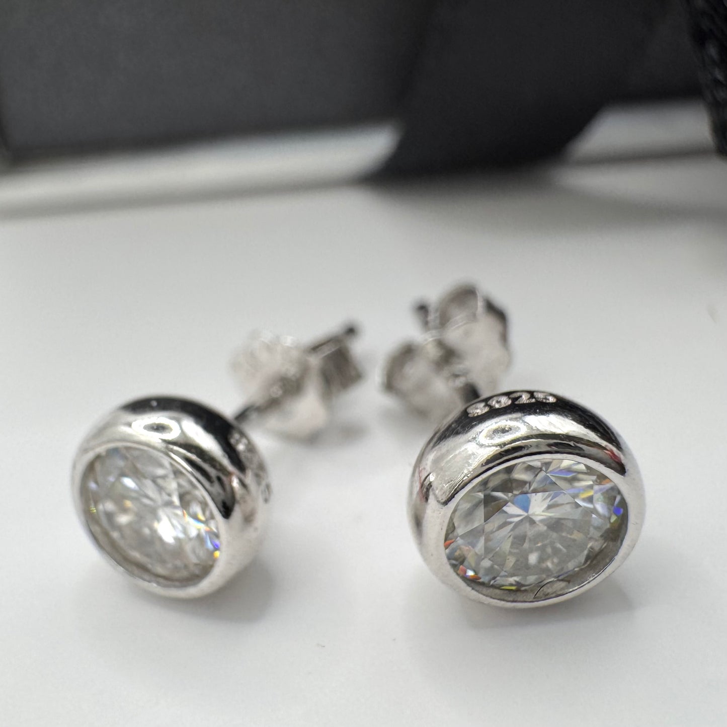 Elegant Moissanite Earrings - Symphony-Inspired Design with Brilliant Sparkle