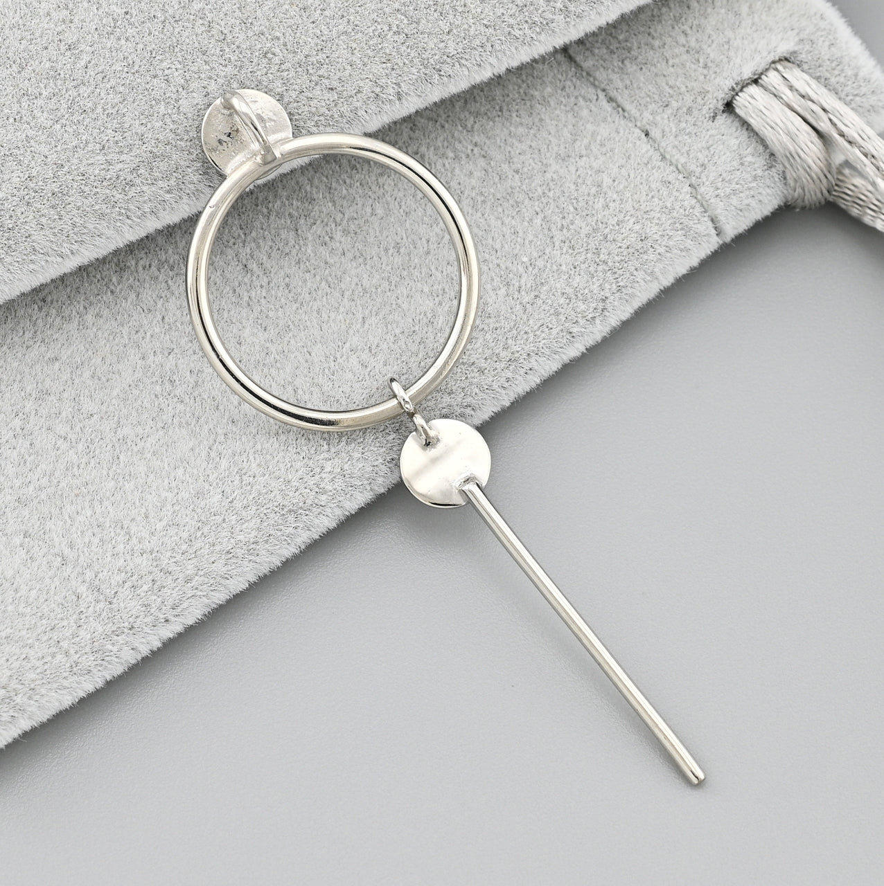 Pendientes de moissanita para mujer | Plata de ley 925 con baño de oro de 18 quilates | Diseño conmovedor