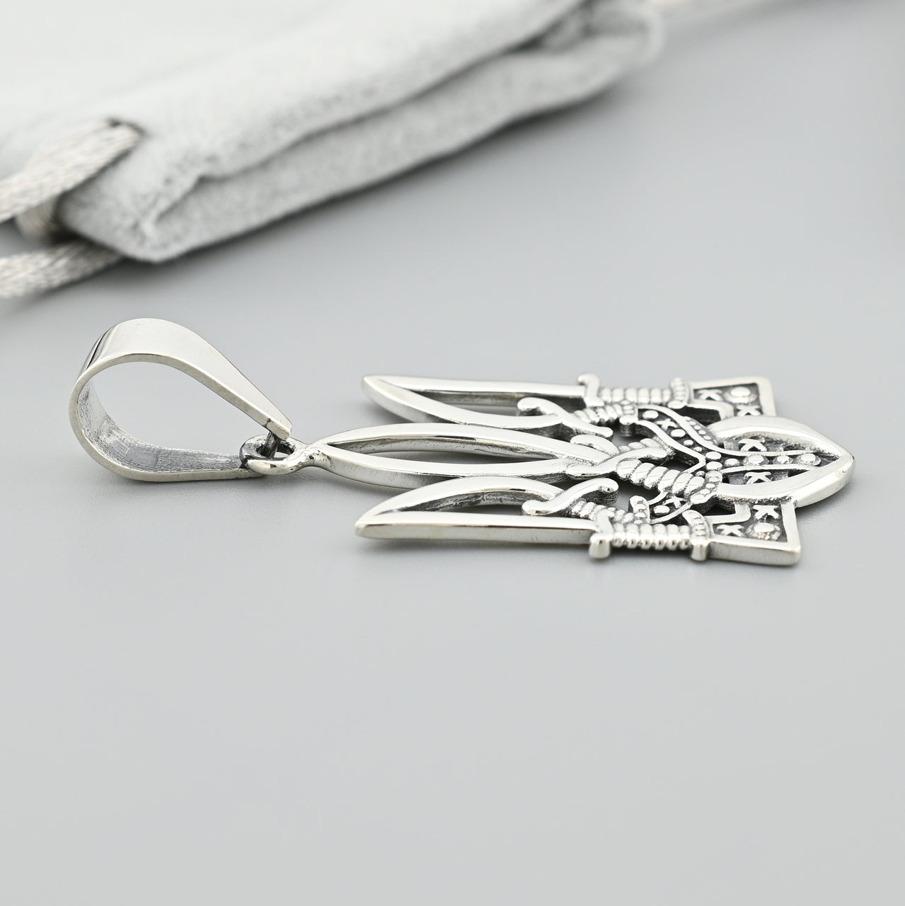 Sterling Silver Pendant | Ukrainian Trident Heart