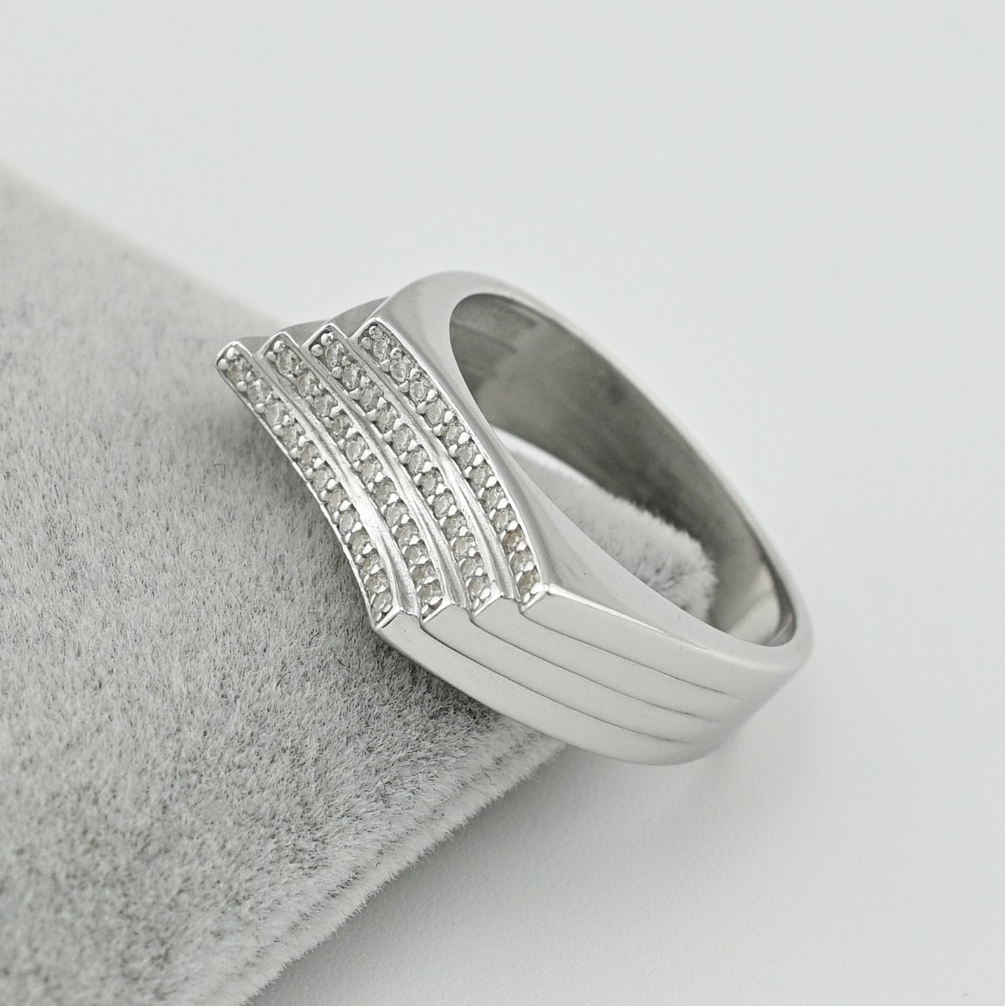 Cubic Zirconia Ring | Minimalist | Sterling Silver