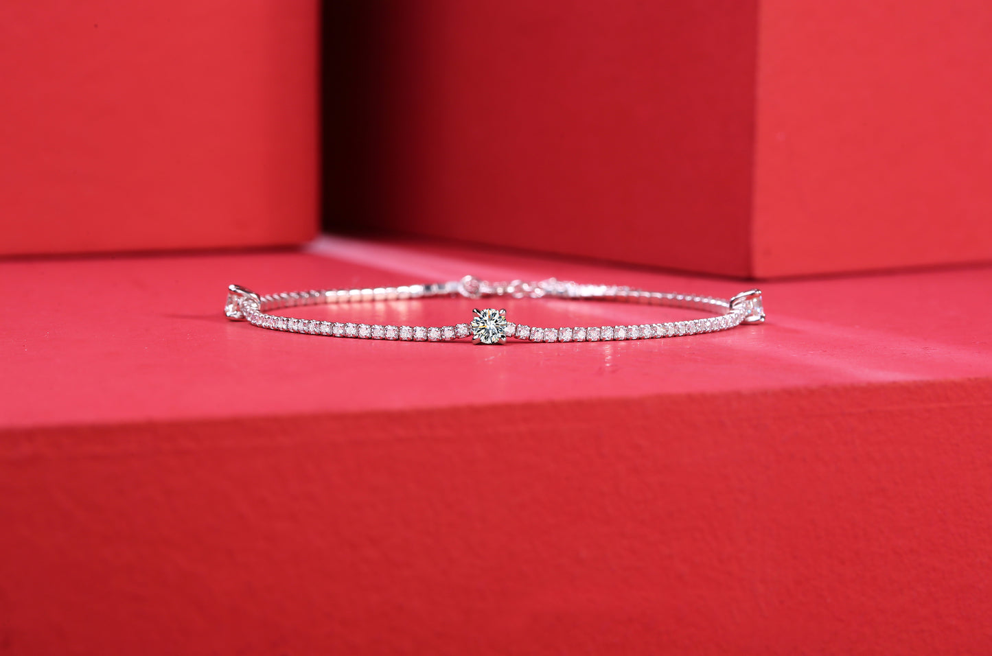Modern Moissanite Bracelet - Star Trek-Inspired Jewelry with Radiant Sparkle