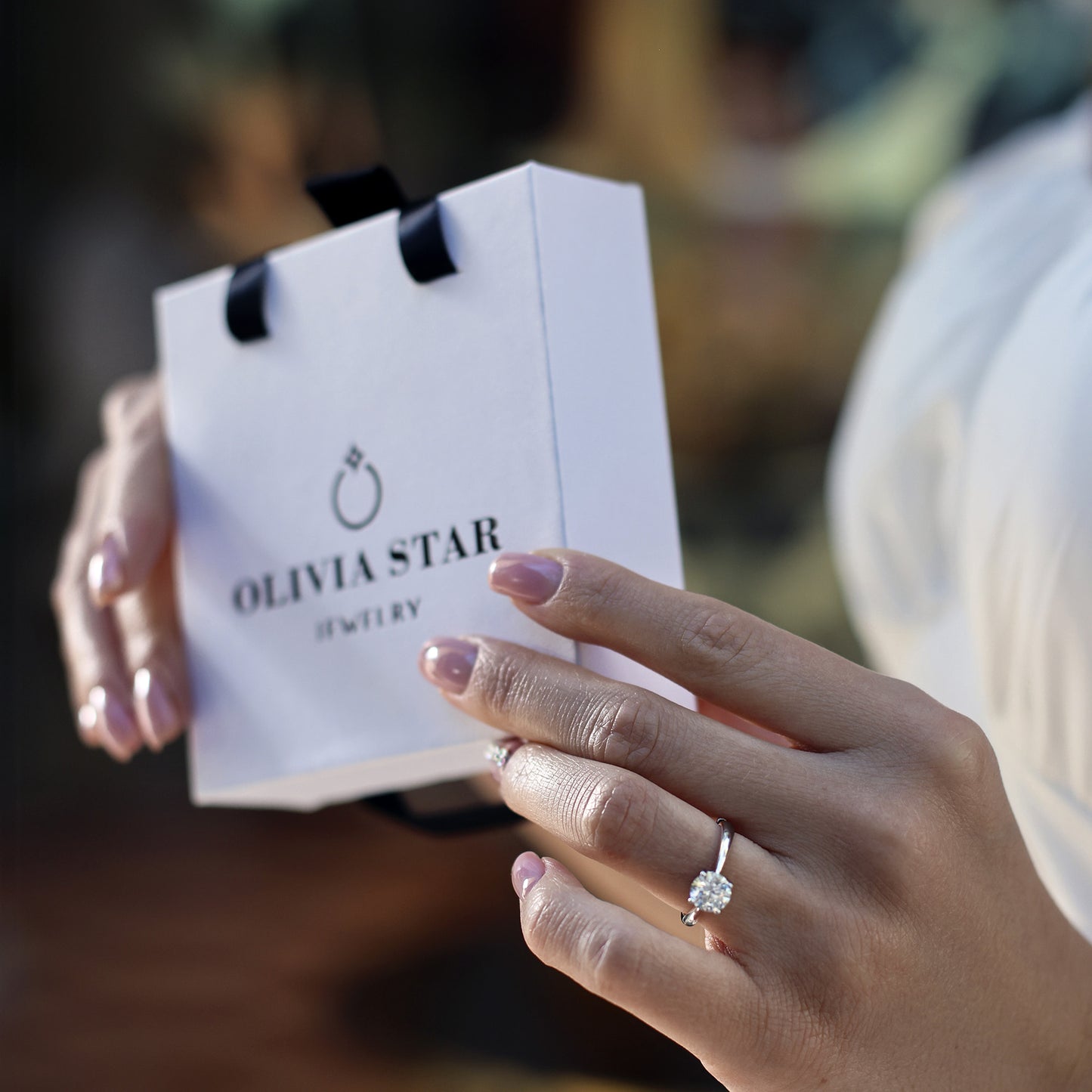 Refined Moissanite Ring - Gracefulness Design with a Polished Finish