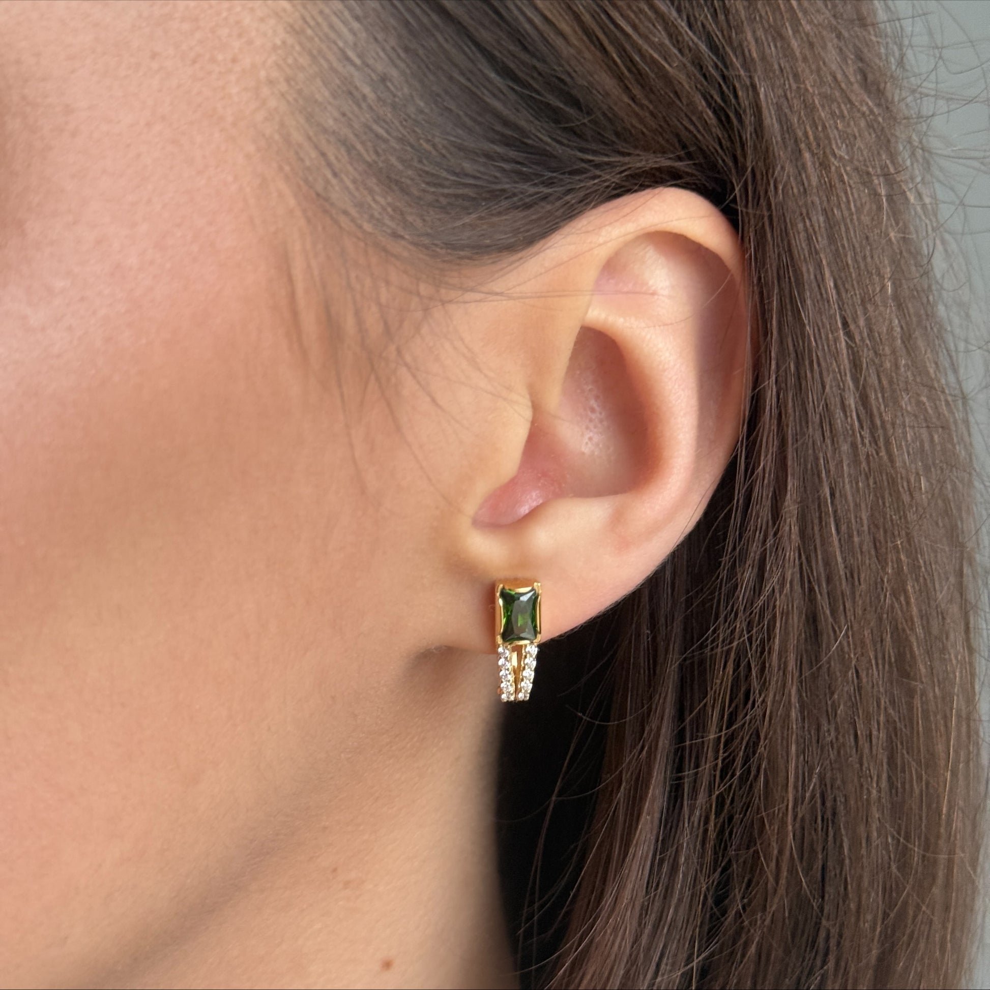 Red Stone Delicate worn on model