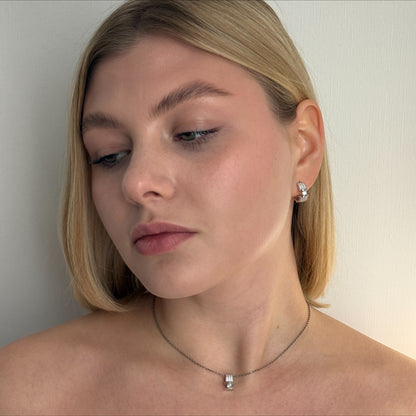 Floating Solitaire Silver worn on model