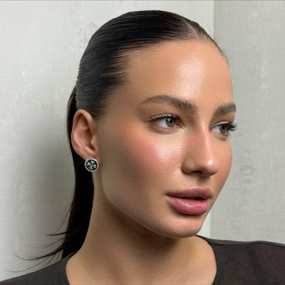 Black & White Pavé Disc worn on model