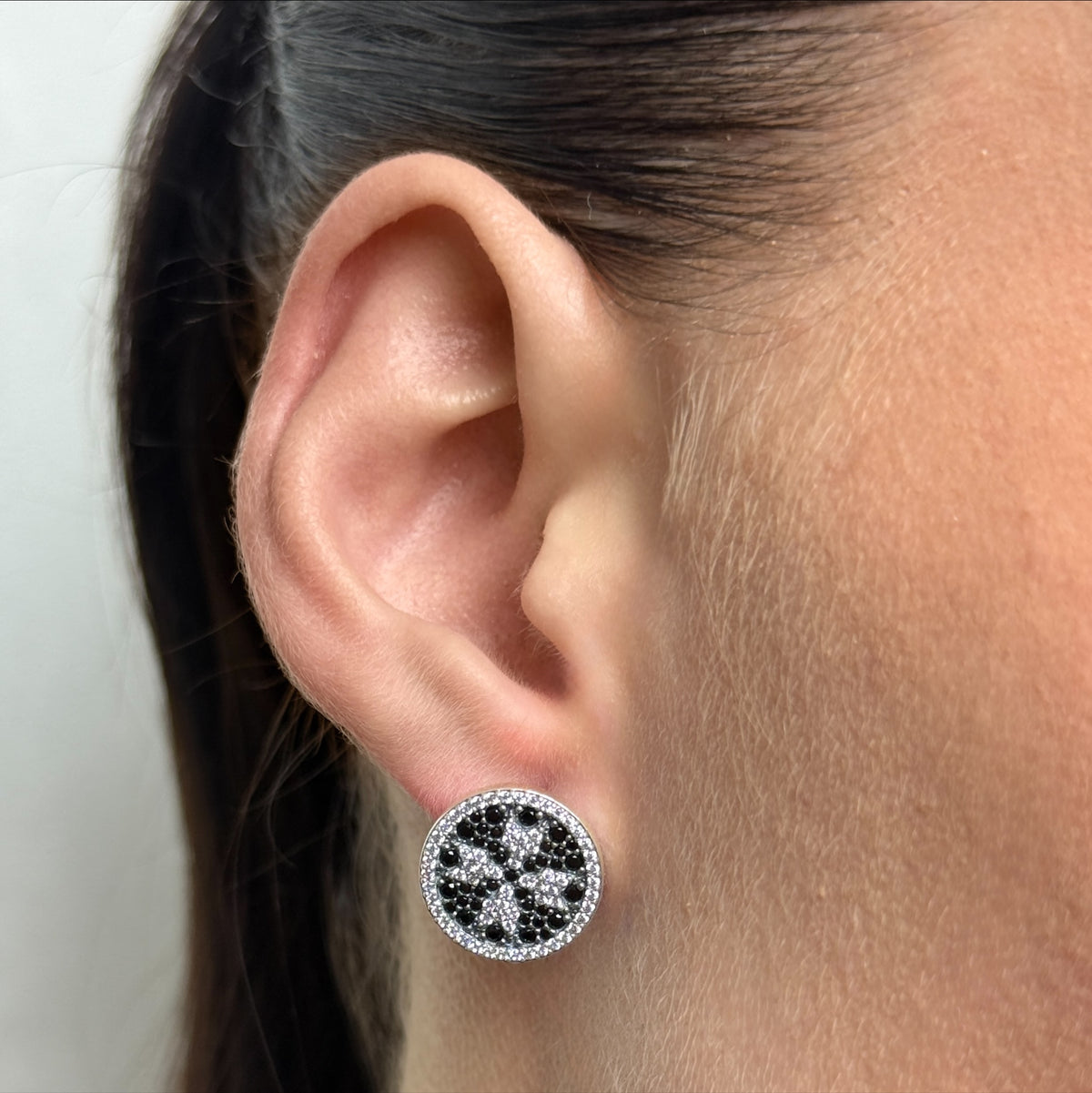 Black & White Pavé Disc worn on model