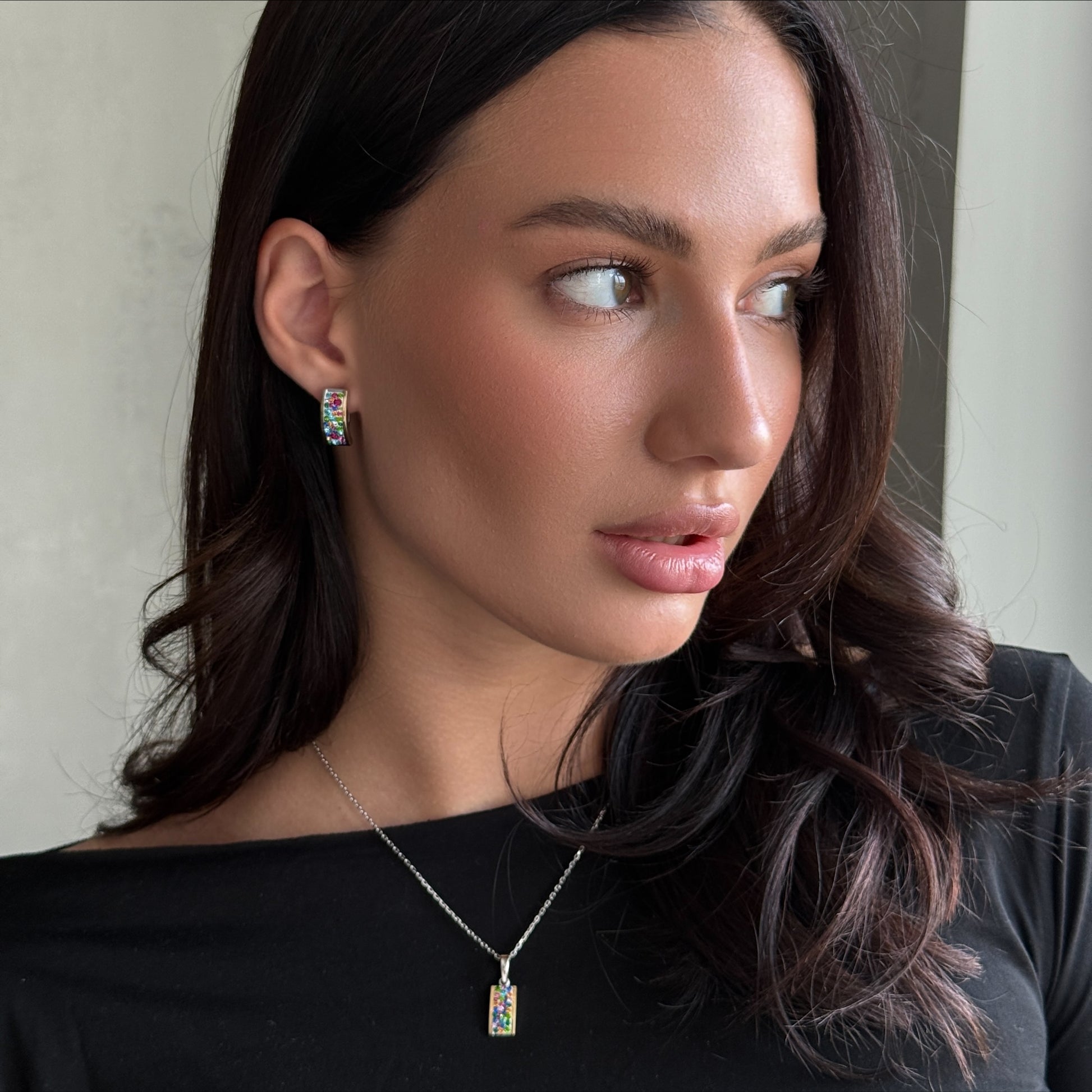 Confetti Tag worn on model