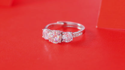 Anillo de compromiso de moissanita para mujer | Plata de ley 925 con baño de oro de 18 quilates | Trio Design